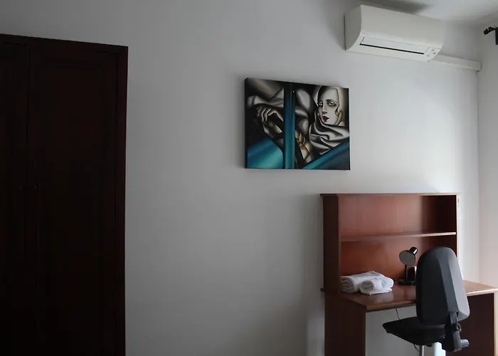 מלון דירות Residenza Conti